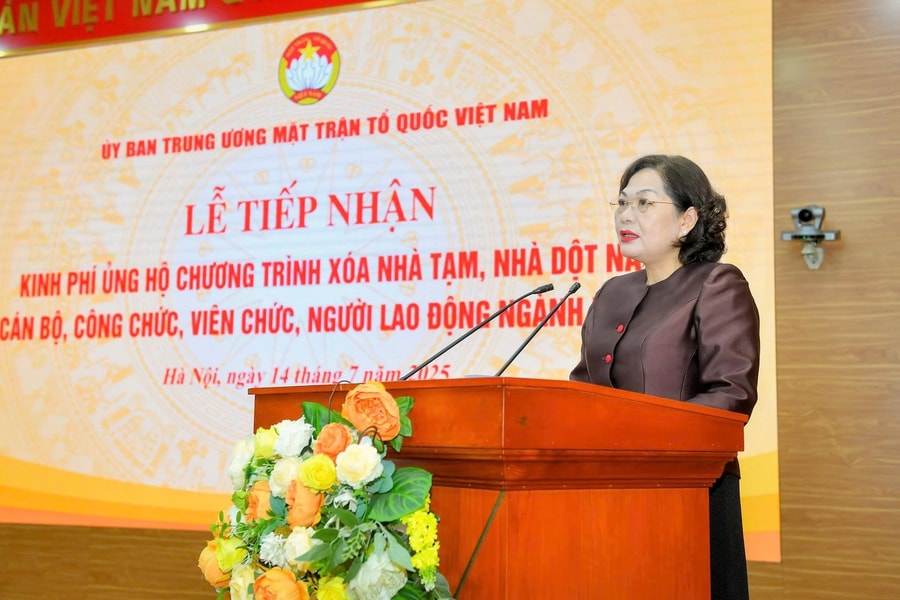 Ngành Ngân hàng chung tay xóa nhà tạm, nhà dột nát