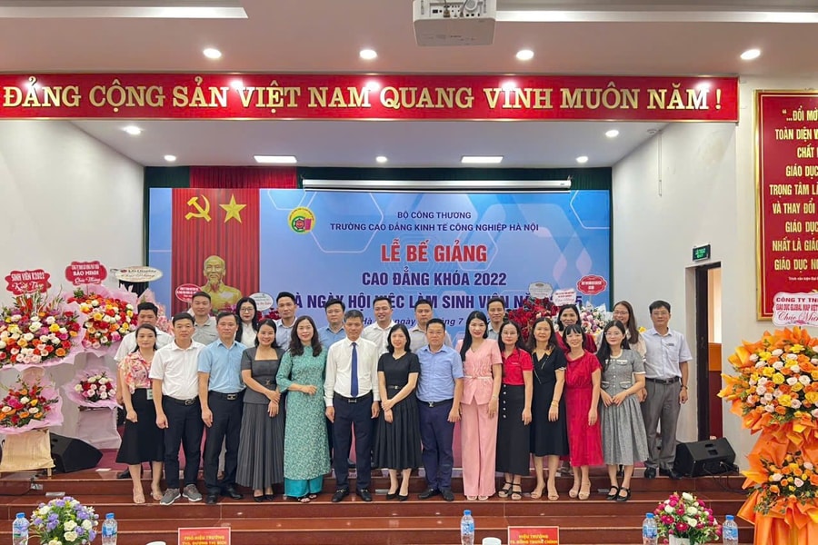 Trường Cao đẳng Kinh tế Công nghiệp Hà Nội: Chất lượng đào tạo chuyển biến tích cực, gắn chặt với thị trường lao động