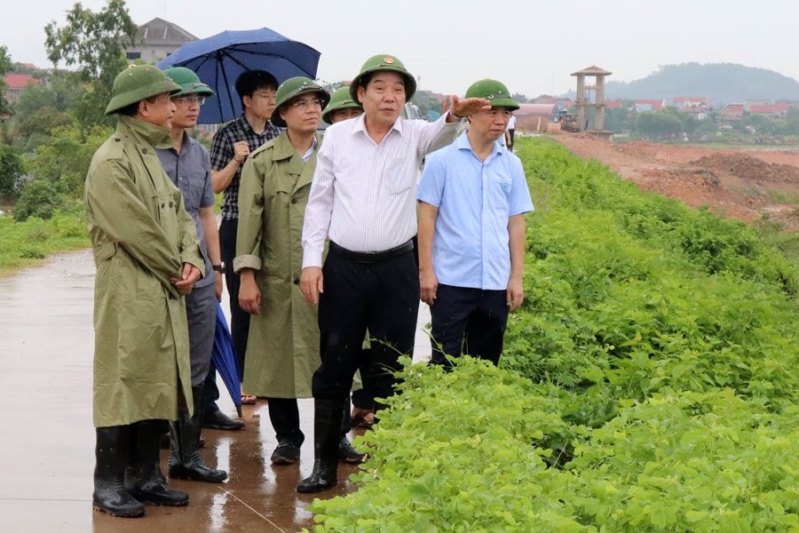 Bắc Ninh: Bí thư Tỉnh ủy Nguyễn Văn Gấu kiểm tra công tác ứng phó với bão số 3 tại một số địa bàn trọng điểm