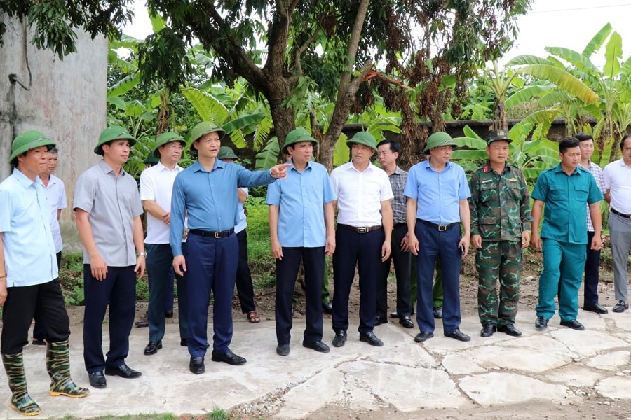 Chủ tịch UBND tỉnh Bắc Ninh Vương Quốc Tuấn kiểm tra công tác ứng phó với bão số 3 tại một số đơn vị, địa phương