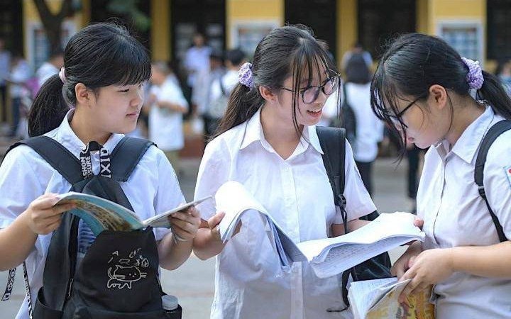 Học sinh, sinh viên được hỗ trợ 50% mức đóng bảo hiểm y tế