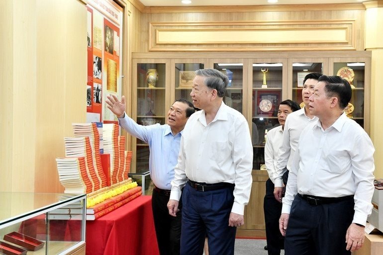 Tuyên giáo và dân vận đồng hành trong kỷ nguyên mới