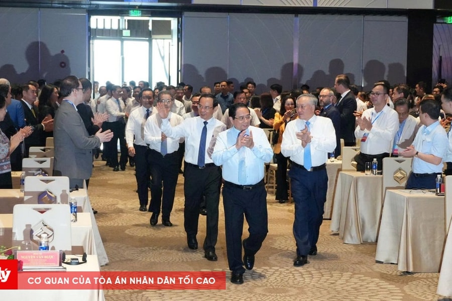 Công bố Nghị quyết 222: Thành lập Trung tâm Tài chính quốc tế tại Việt Nam