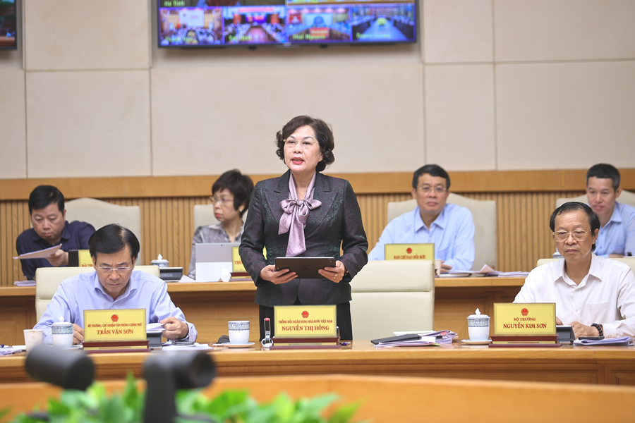 Tín dụng tăng mạnh, Ngân hàng Nhà nước giám sát chặt vốn vào bất động sản và chứng khoán