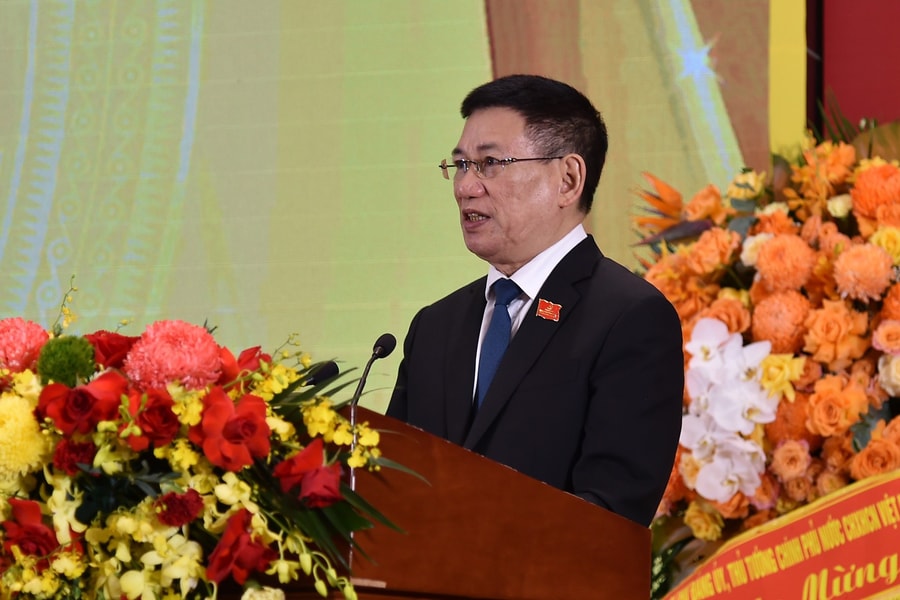 Dồn tín dụng cho lĩnh vực ưu tiên, mở rộng cửa vốn cho khu vực tư nhân