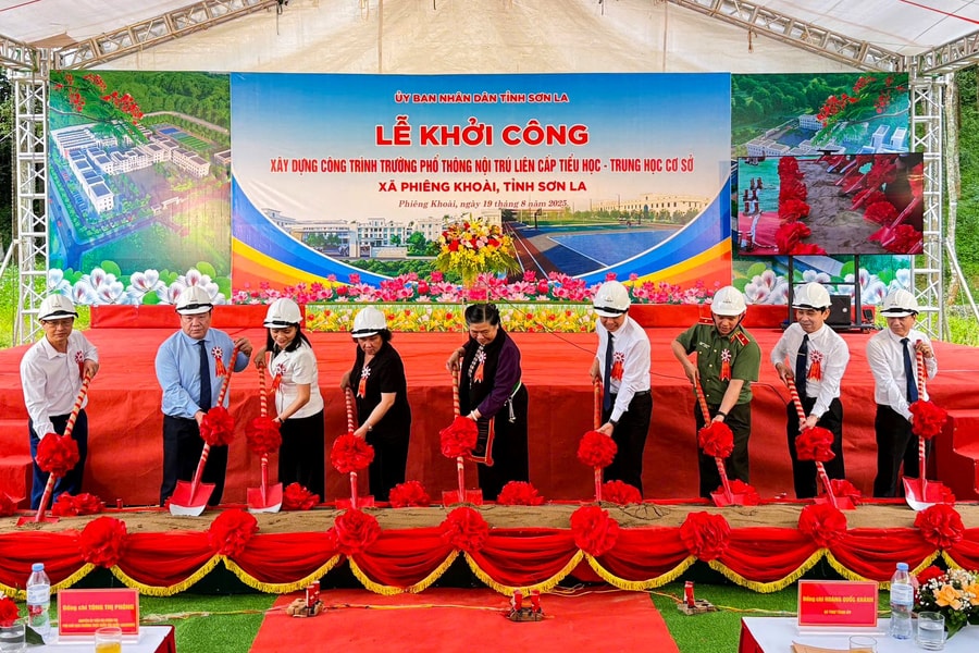 Sơn La khởi công trường nội trú liên cấp cho học sinh vùng biên giới