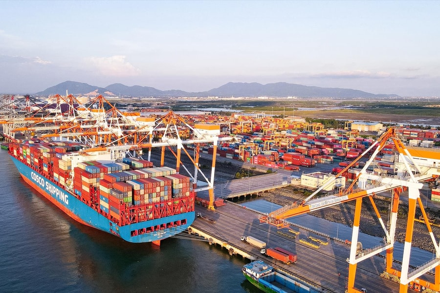 Việt Nam khẳng định vị thế với 3 cảng biển lọt Top 100 thế giới