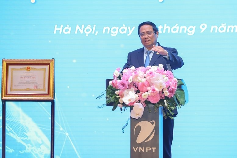 Thủ tướng đề nghị VNPT tiên phong thực hiện 5 nhiệm vụ chính
