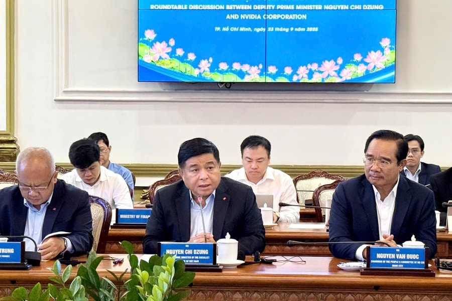 Phó thủ tướng Nguyễn Chí Dũng đề nghị NVIDIA hỗ trợ Việt Nam hoàn thiện Luật AI