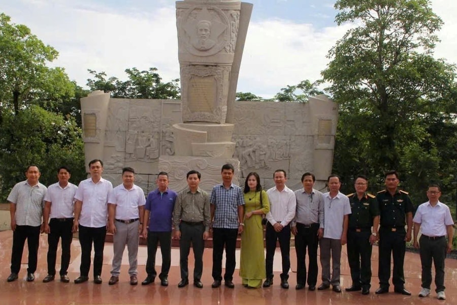 Về thăm khu di tích Ban Ấn loát đặc biệt Nam bộ