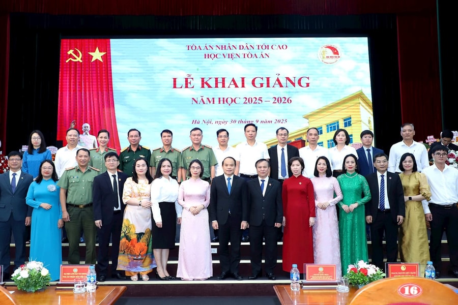 Học viện Tòa án tổ chức Lễ khai giảng năm học 2025 - 2026