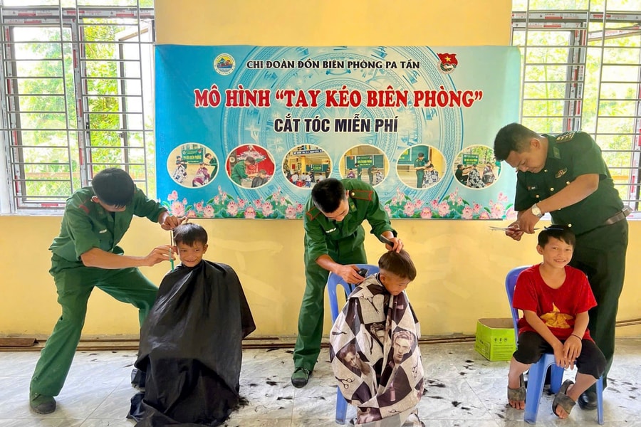 Lan tỏa mô hình “Tay kéo Biên phòng” tại Đồn Biên phòng Pa Tần