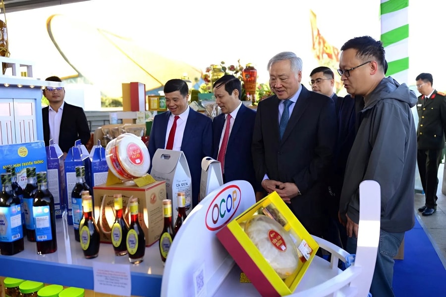 Lâm Đồng hướng tới cực tăng trưởng mới: Chính quyền đồng hành cùng doanh nghiệp