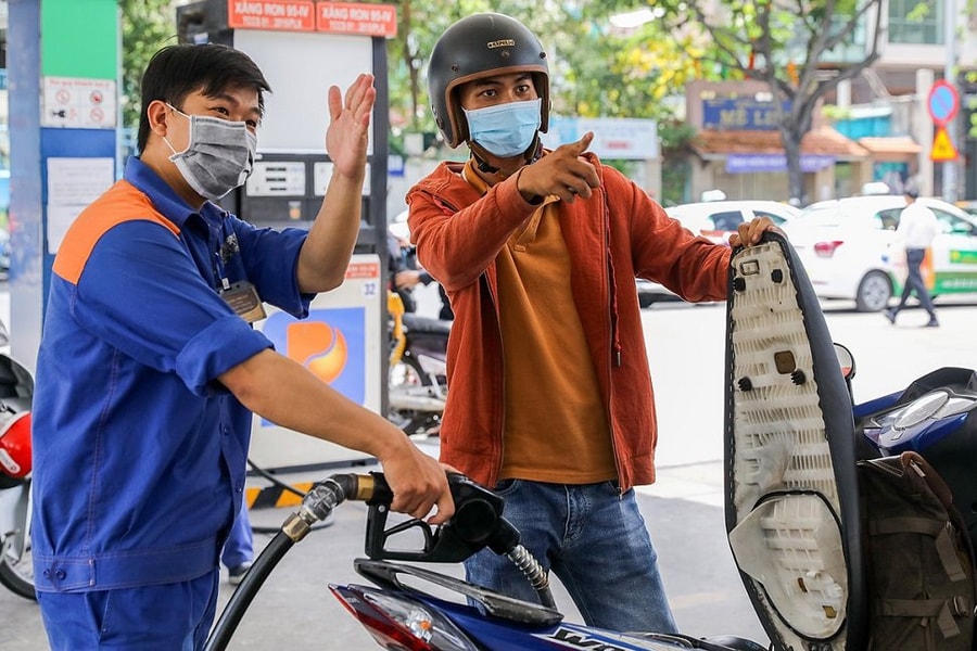 Giá xăng dầu đồng loạt giảm từ chiều ngày 23/10