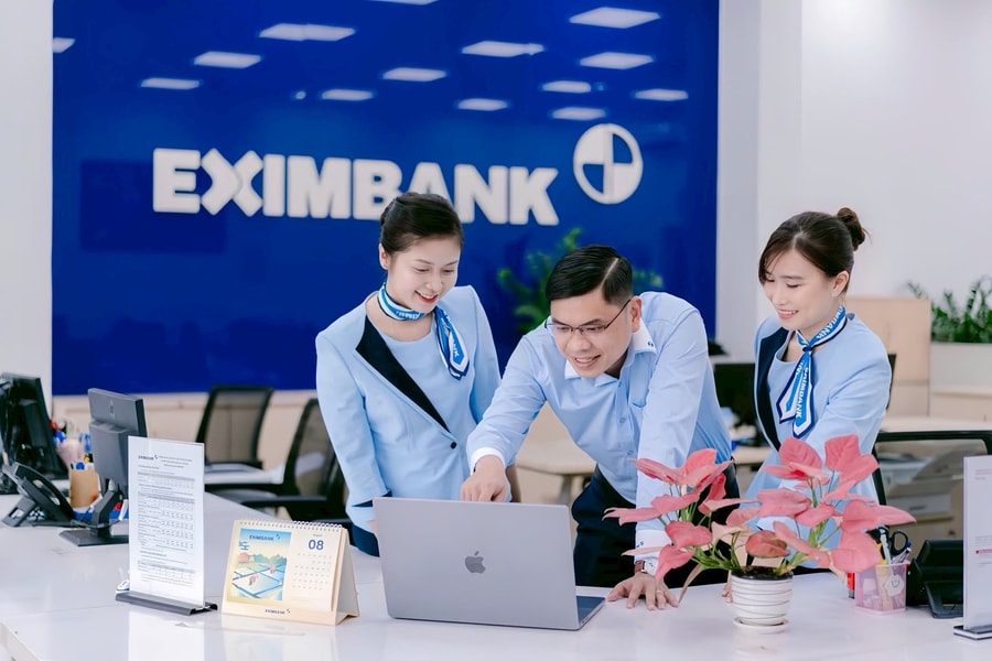 Eximbank lãi 2.049 tỷ đồng sau 9 tháng đầu năm 2025