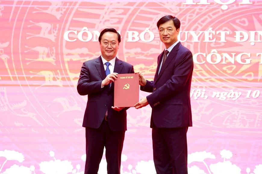 Bí thư Tỉnh ủy Nghệ An giữ chức Phó Bí thư Thành ủy Hà Nội