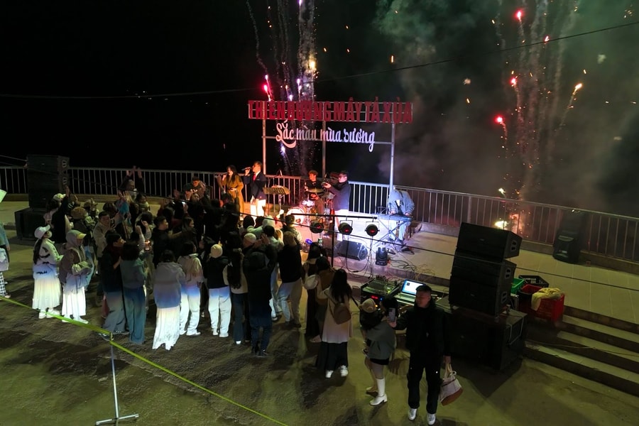 “Sắc màu mùa sương” - Tôn vinh vẻ đẹp thiên nhiên, văn hóa, con người của “Thiên đường Mây” Tà Xùa