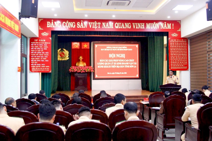 Công an tỉnh Sơn La yêu cầu nâng cao chất lượng quản lý xe kinh doanh vận tải hành khách