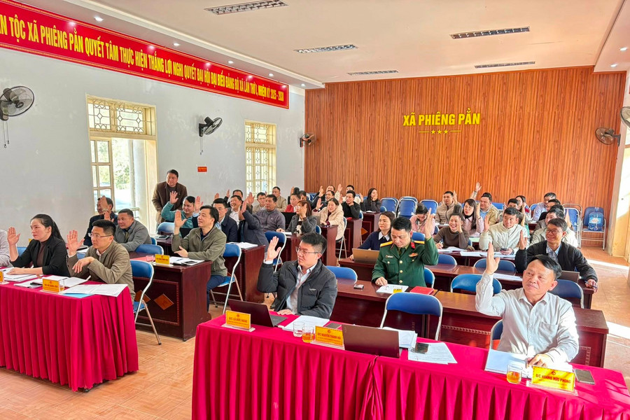 Chính quyền, nhân dân xã Phiêng Pằn gửi trọn niềm tin vào Đảng