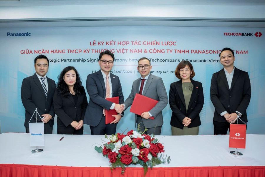 Techcombank và Panasonic Việt Nam ký kết hợp tác chiến lược