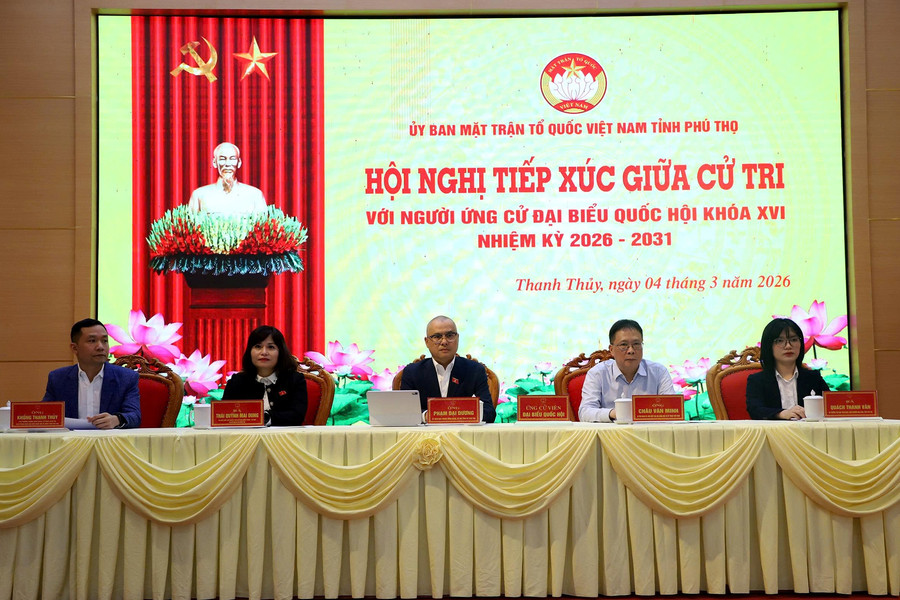 Bí thư Tỉnh ủy Phú Thọ tiếp xúc cử tri 7 xã