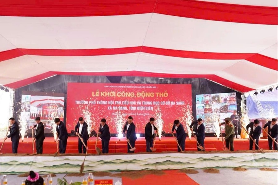 Điện Biên khởi công 5 trường nội trú liên cấp vùng biên