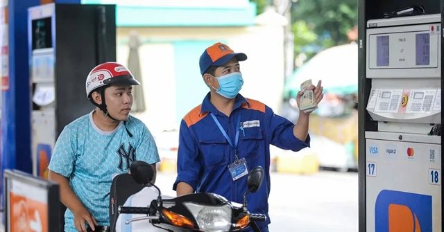 Chi tạm ứng 8.000 tỷ đồng cho Quỹ Bình ổn giá xăng dầu