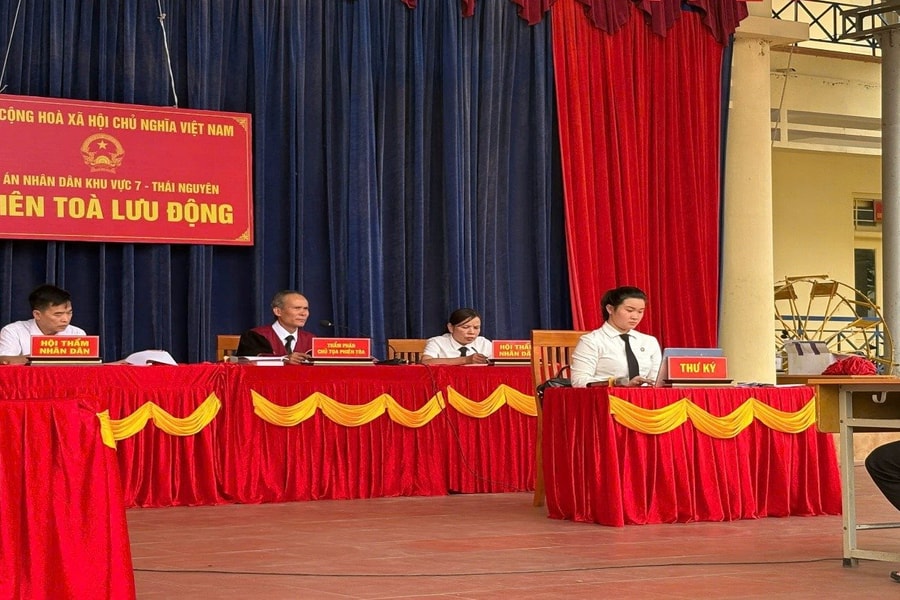 TAND Khu vực 7- Thái Nguyên xét xử lưu động 3 vụ án về ma túy