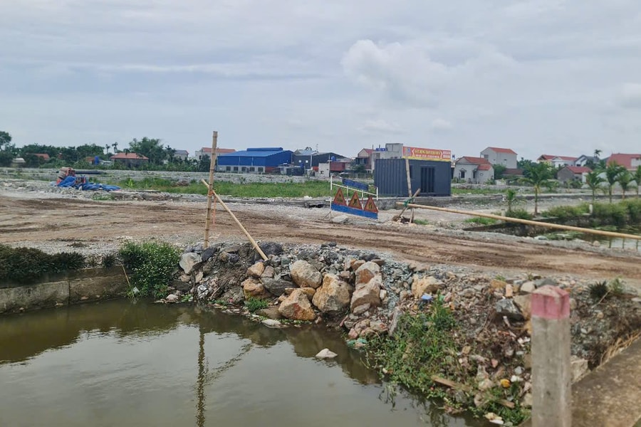 UBND xã Định Hóa (tỉnh Ninh Bình): Chưa tiếp nhận bàn giao đã đấu giá gần 300 lô đất