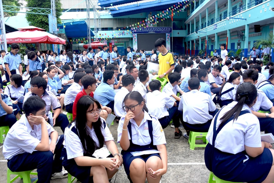 TP.HCM: Hơn 151.000 thí sinh bước vào kỳ thi tuyển sinh lớp 10