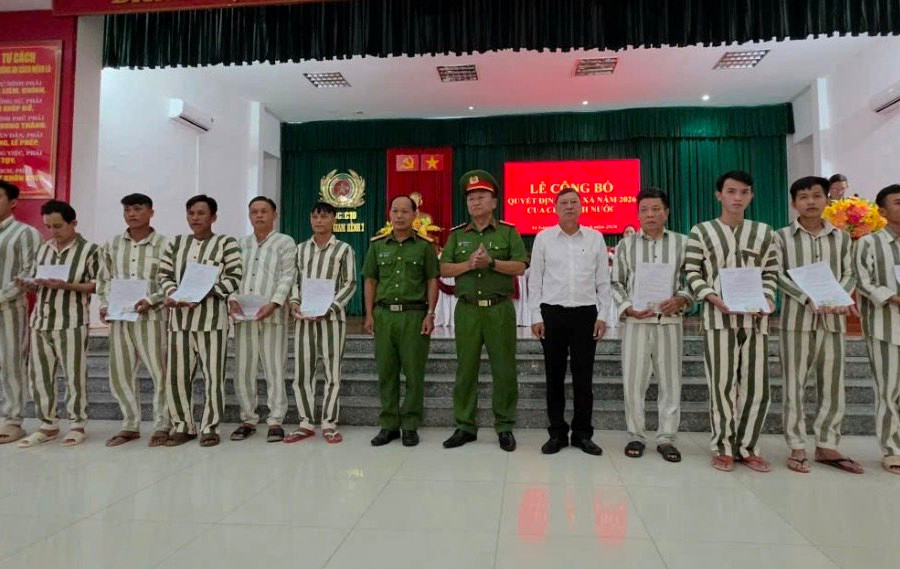 108 phạm nhân tại Trại giam Kênh 7 được đặc xá, trở về làm lại cuộc đời
