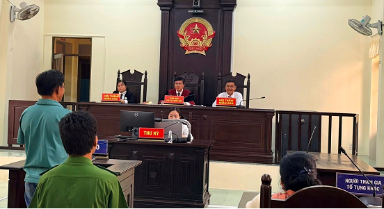 Cái giá phải trả vì gây rối tại trụ sở Toà án