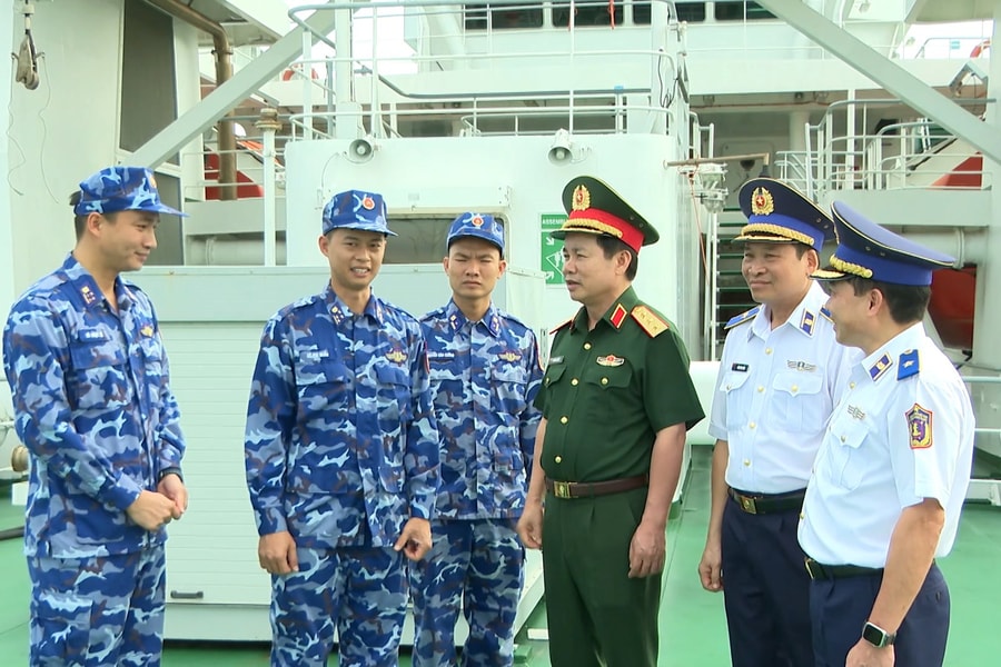 Nâng cao chất lượng công tác Đảng, công tác chính trị ở Bộ Tư lệnh Vùng Cảnh sát biển 4