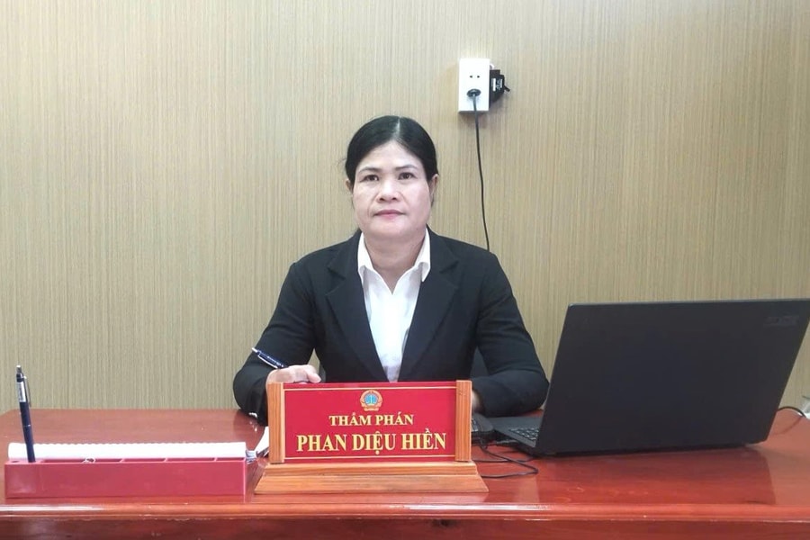 Nữ Thẩm phán vững bước nơi vùng xa