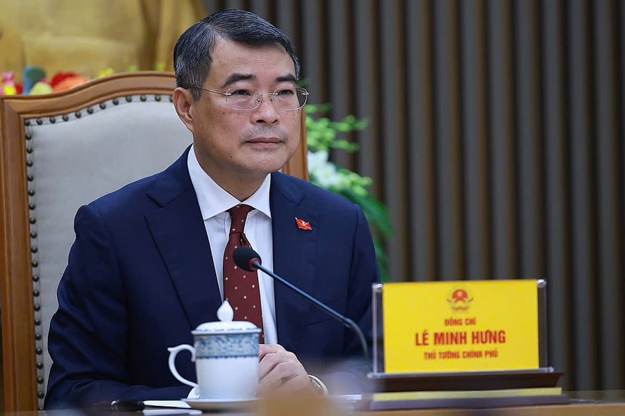 Thủ tướng Lê Minh Hưng điện đàm với Thủ tướng Trung Quốc Lý Cường