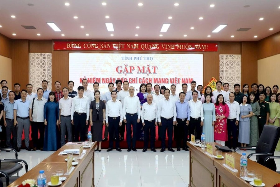 Phú Thọ mong muốn báo chí tiếp tục là cầu nối giữa chính quyền và nhân dân