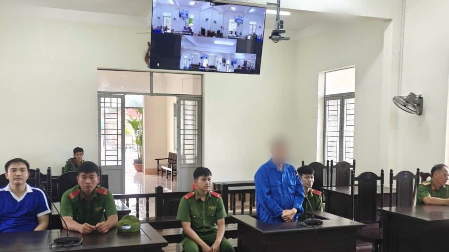 Cho sử dụng ma tuý thật để bán ma tuý giả