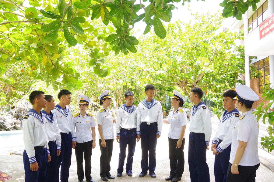 Những ước mơ nơi đảo xa
