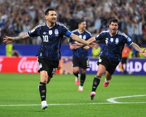 Argentina – Jordan 3 – 1: Messi lại ghi bàn, Argentina toàn thắng vòng bảng
