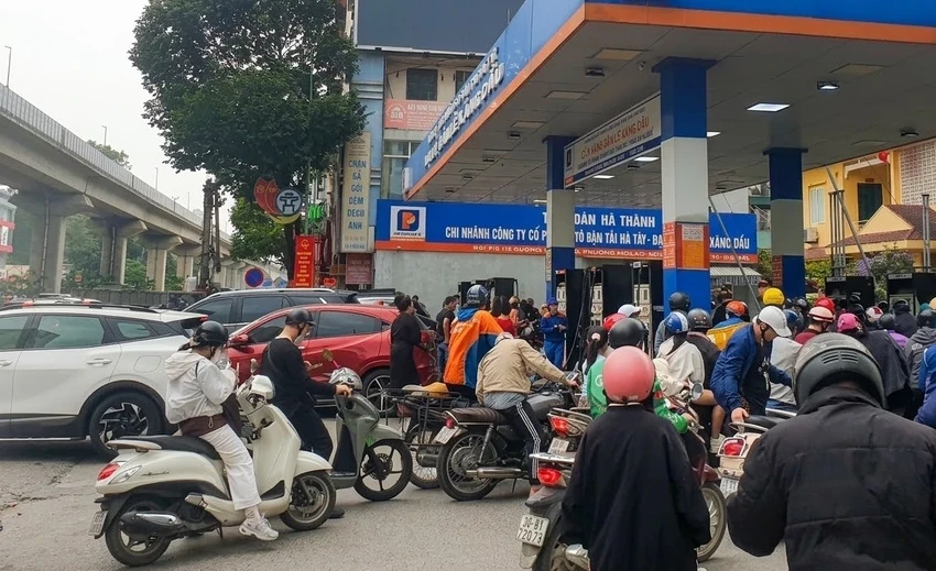 Chính phủ tiếp tục giảm thuế xăng, dầu về 0 đến hết tháng 9