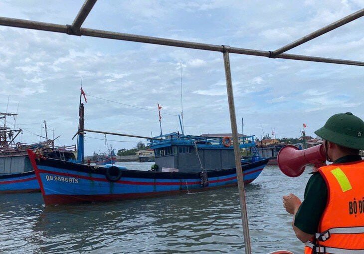 Ảnh hưởng bão số 1, Quảng Ninh - Hải Phòng gió giật cấp 10