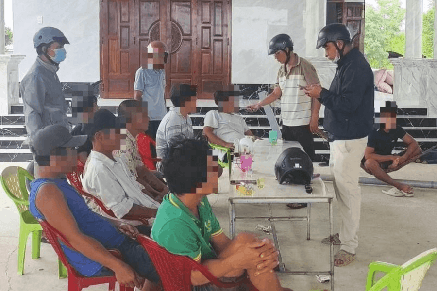 Triệt phá điểm cá độ bóng đá qua Zalo