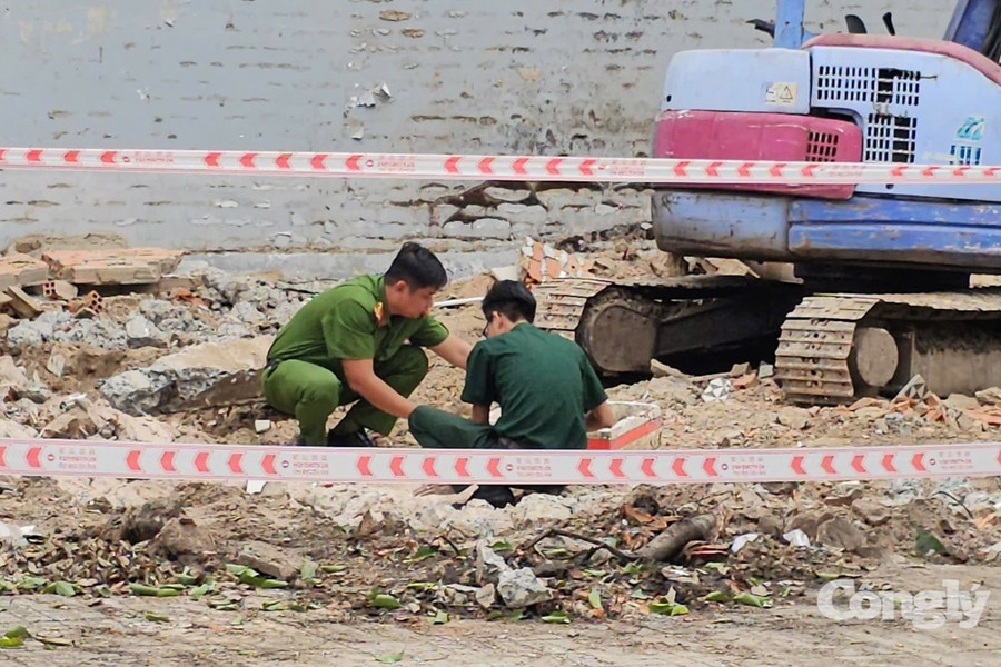 TPHCM: Phát hiện đầu đạn 105 mm khi đào móng nhà
