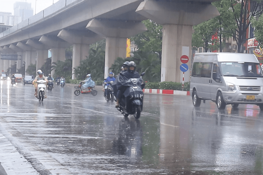 Mưa dông ở Bắc Bộ kéo dài đến kỳ nghỉ lễ 2/9