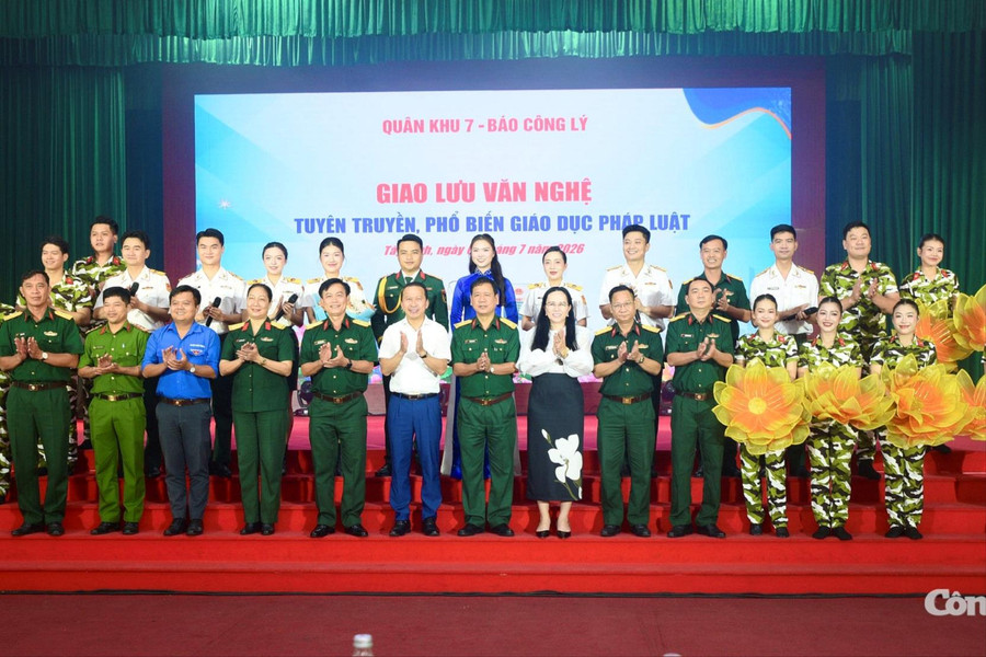 Tuyên truyền pháp luật thông qua hình thức sân khấu hóa