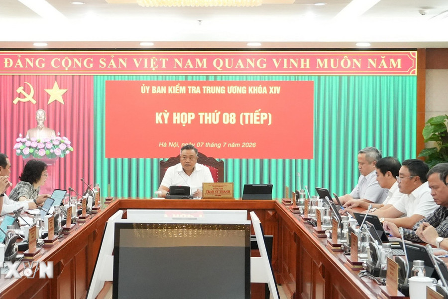 Khai trừ Đảng nguyên Phó Tổng Giám đốc Tổng Công ty Cảng hàng không Đỗ Tất Bình