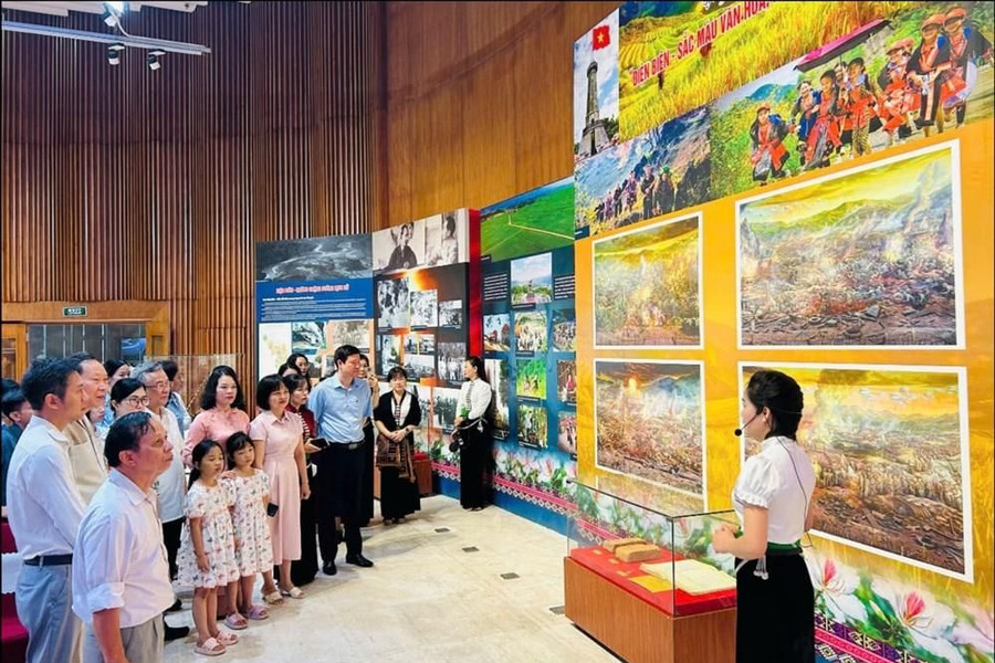 Đặc sắc Triển lãm "Điện Biên - Sắc màu văn hóa, điểm đến vùng Tây Bắc"