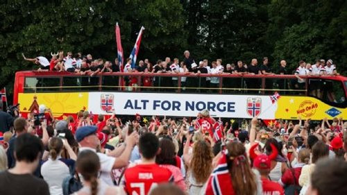 Haaland và các đồng đội trở về như những người hùng sau kỳ World Cup lịch sử