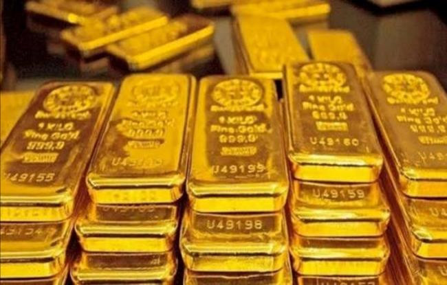 Giá vàng trưa 15/7: SJC tăng thêm 1 triệu đồng, thế giới quay đầu giảm