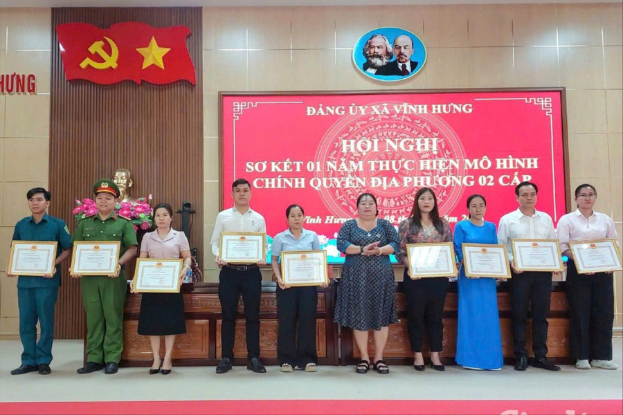 Xã Vĩnh Hưng (Tây Ninh): Chính quyền vận hành theo hướng tinh gọn, hiện đại, hiệu quả